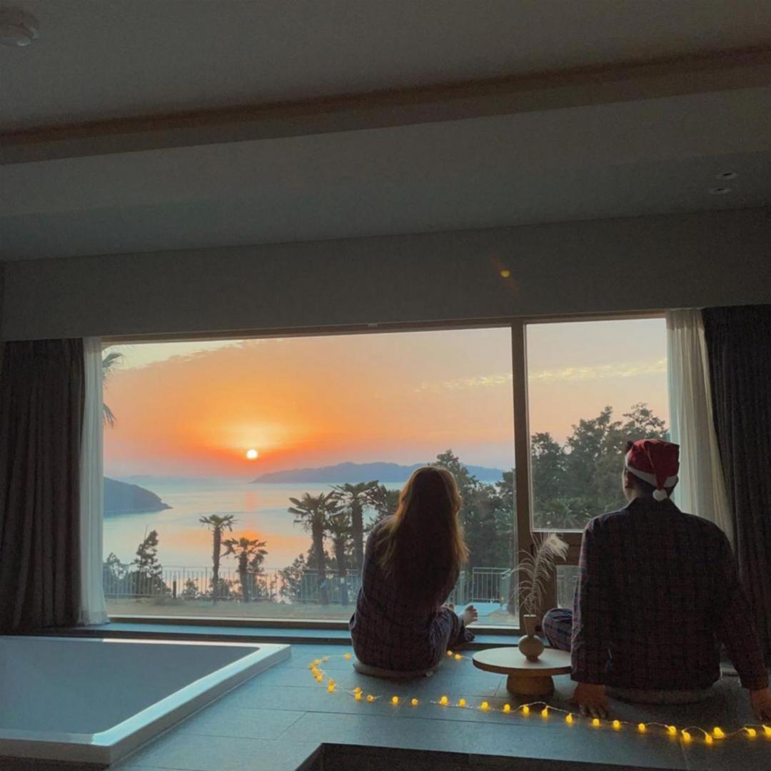Hotel Sang Sang & Private Sang Sang Pool Villa Geoje Exteriör bild